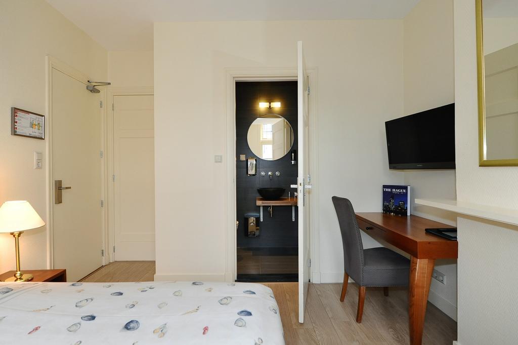 האג Hotel Bor Scheveningen חדר תמונה